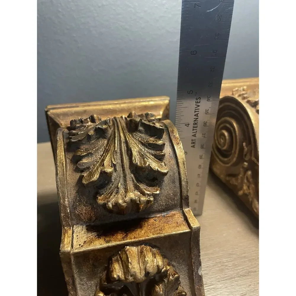 Vintage Pair Gold Gilt Acanthus Leaf Wall Corbels Ornate Shelf Brackets 14”